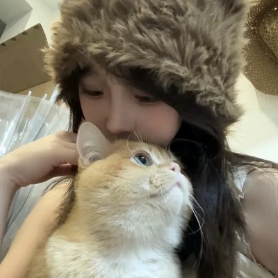 邻家女优 海报