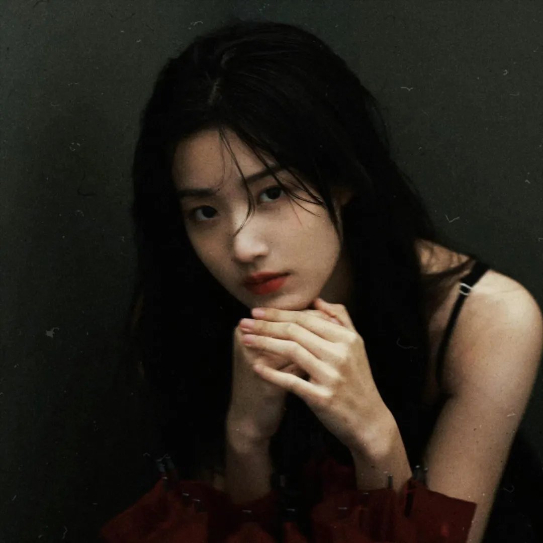 三狼四虎女霸王 海报